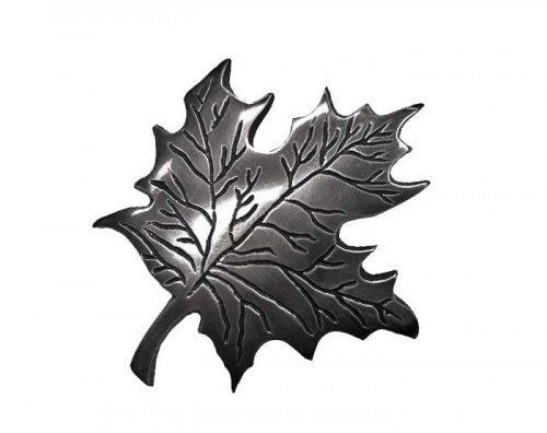 Silver Maple Leaf Ornament UO109