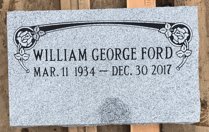 Light gray flat marker with rose border