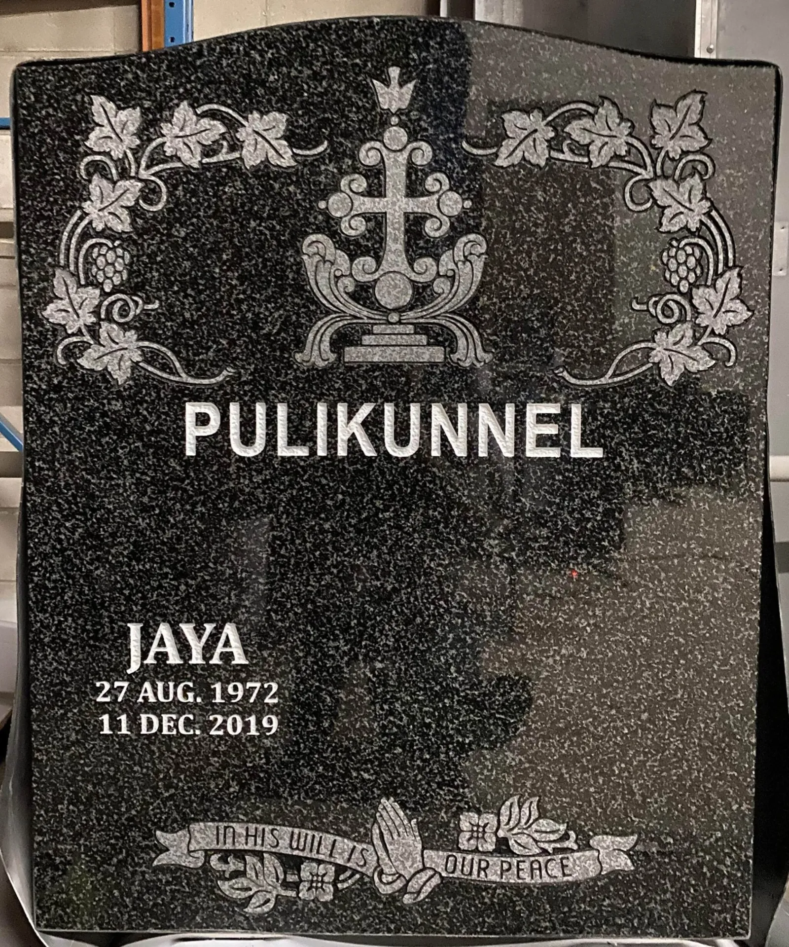 Dark Brits Headstone with Ribbon and Praying Hand Artwork