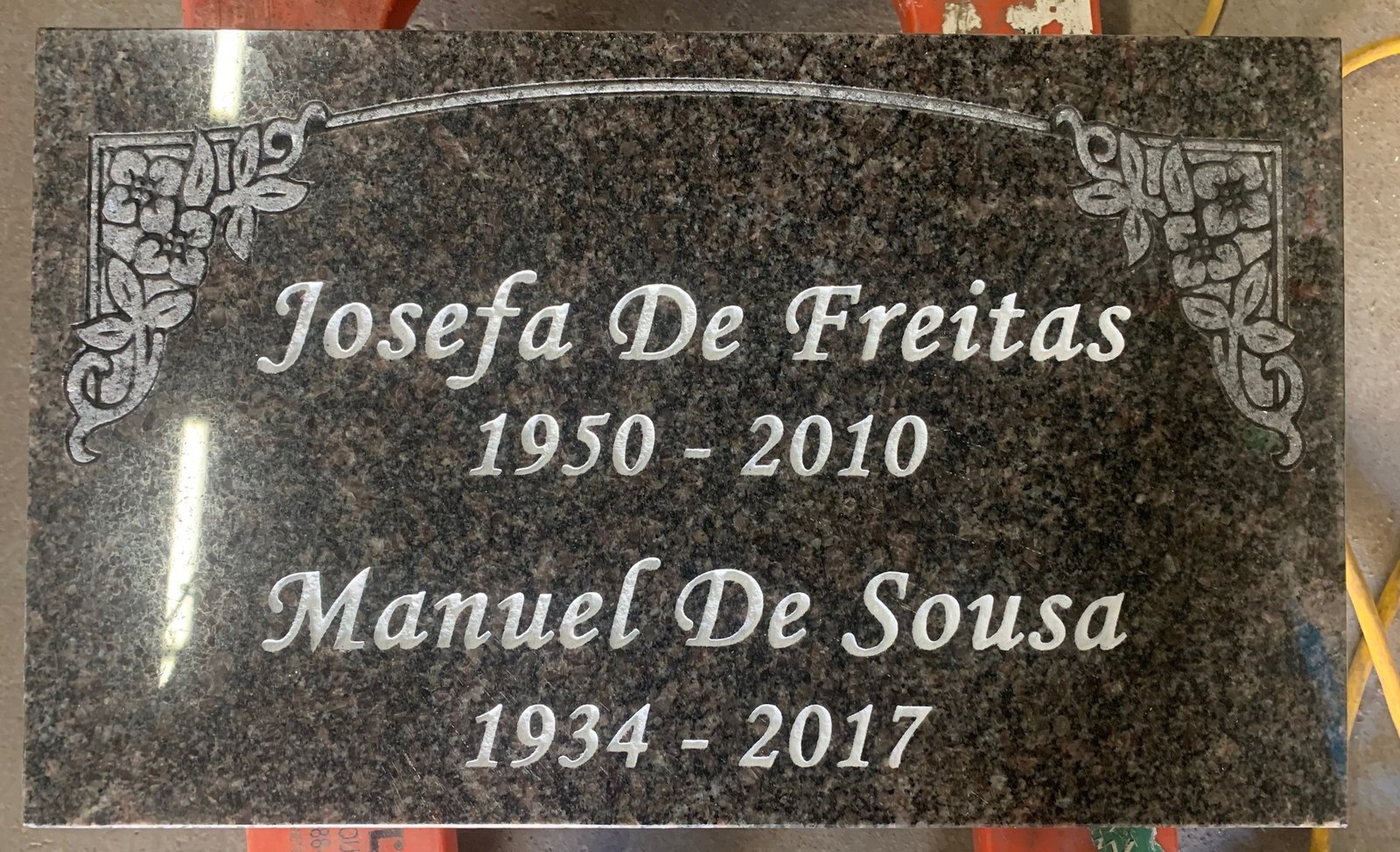 Gray companion flat marker with floral corners